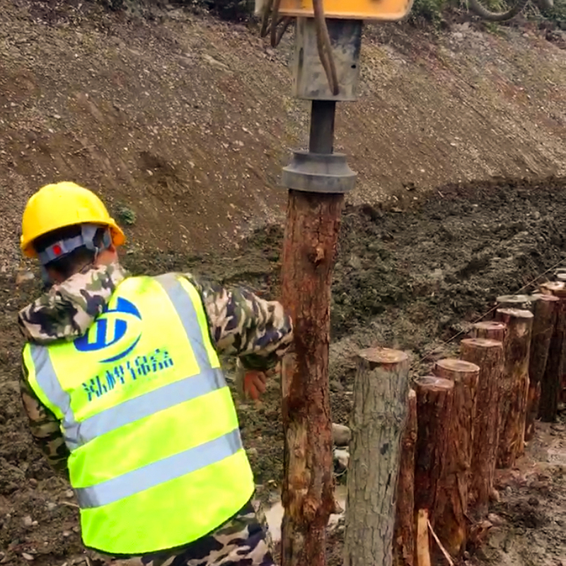 打松木樁價(jià)格解析：打木樁包工多少錢一根？